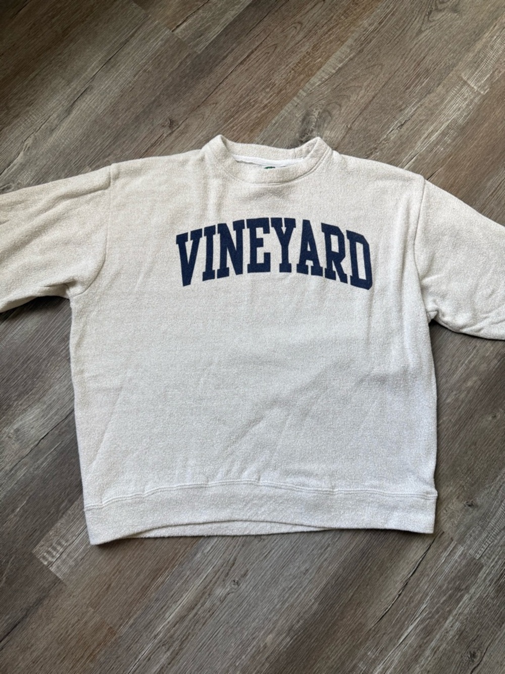 VTG Avalon Martha’s Vineyard Beige Cream Navy Crewneck Comfy Sweater Size S M